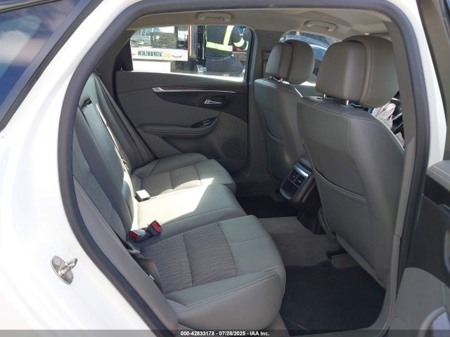 1G1125S3XEU110890 Chevrolet lfx