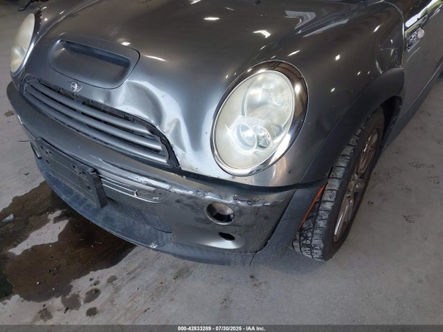 2005 MINI COOPER S WMWRE33545TL14576 Photo 5