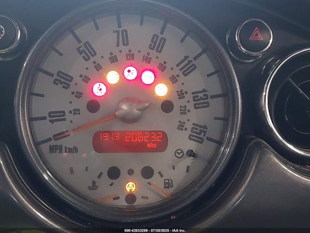 2005 MINI COOPER S WMWRE33545TL14576 Photo 6