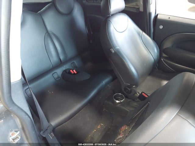 2005 MINI COOPER S WMWRE33545TL14576 Photo 7