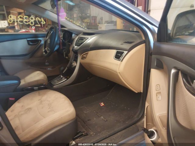 2011 HYUNDAI ELANTRA 5NPDH4AE3BH016971 Photo 4