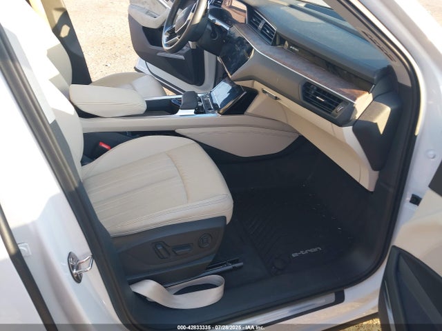 WA1LAAGE4KB023512 Audi E-Tron