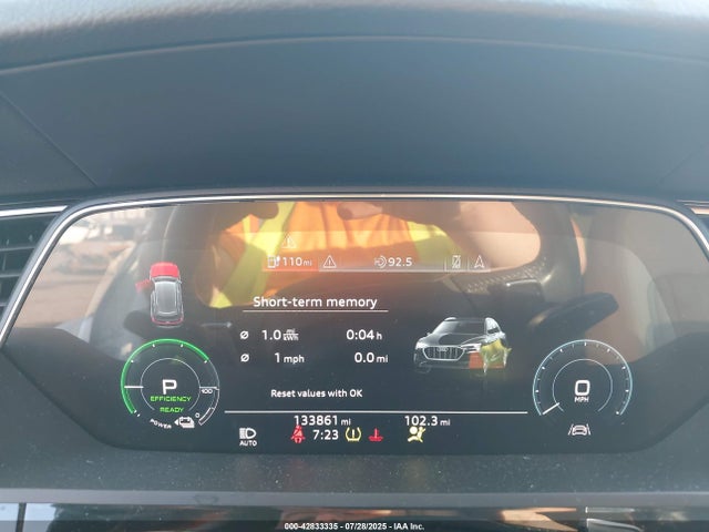 WA1LAAGE4KB023512 Audi E-Tron