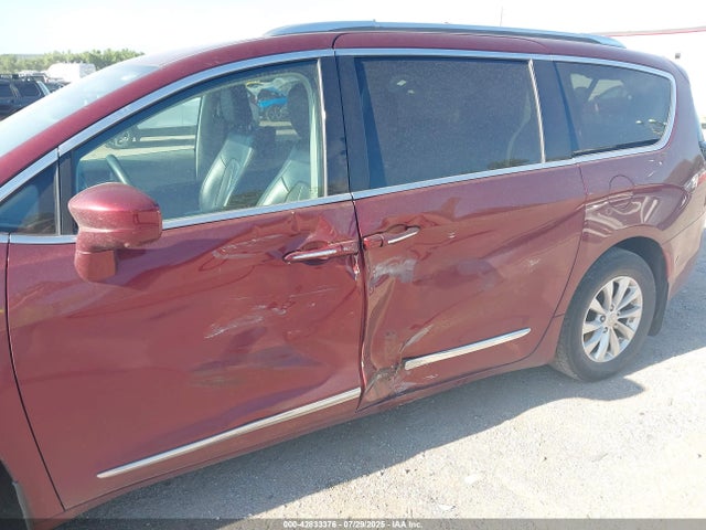 Chrysler Pacifica 2018 2C4RC1EG3JR218032 Image 6