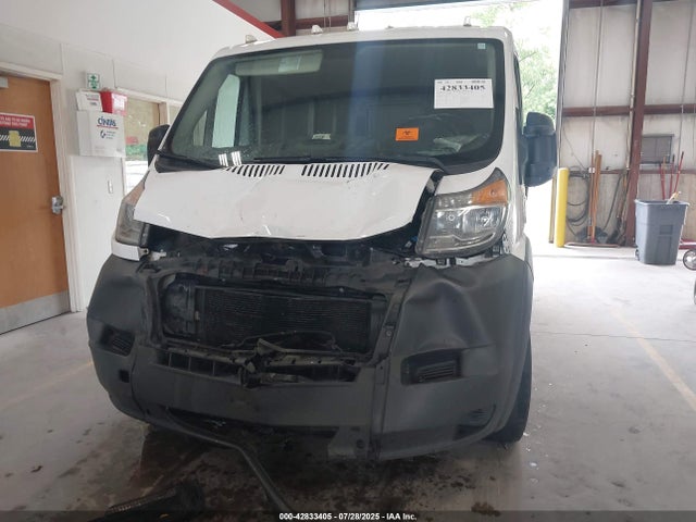 42833405 :رقم المزاد ، 3C6TRVAG7GE136128 vin ، 2016 Ram Promaster 1500 Low Roof مزاد بيع