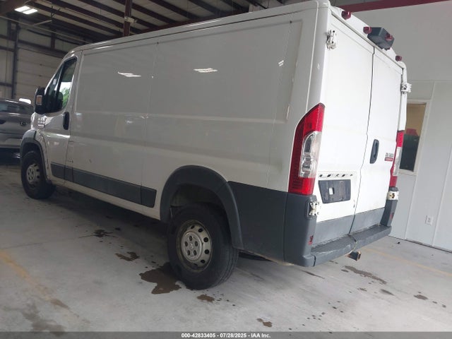 42833405 :رقم المزاد ، 3C6TRVAG7GE136128 vin ، 2016 Ram Promaster 1500 Low Roof مزاد بيع