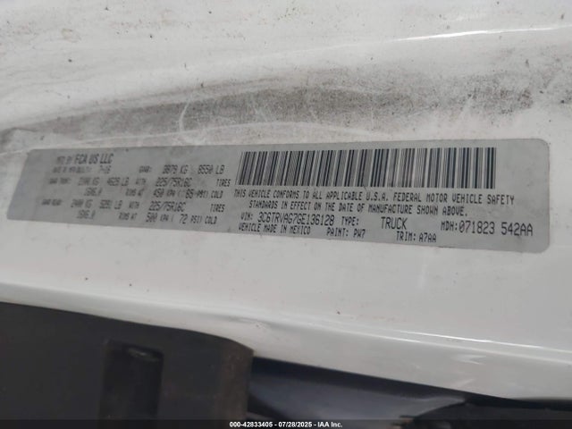 42833405 :رقم المزاد ، 3C6TRVAG7GE136128 vin ، 2016 Ram Promaster 1500 Low Roof مزاد بيع