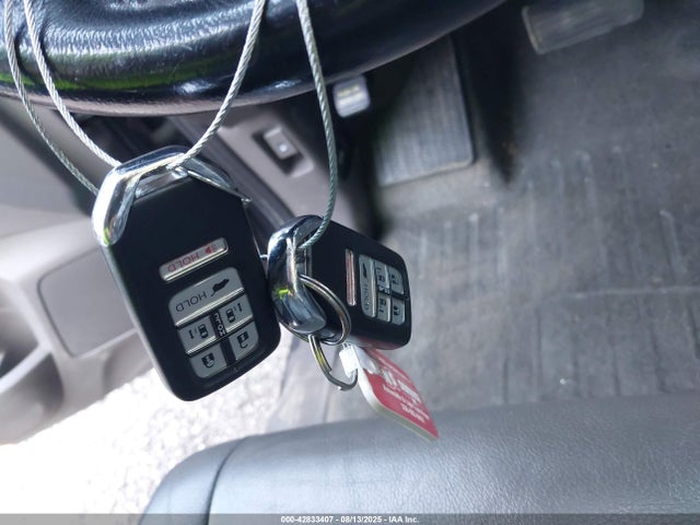 Honda j35z8 2016 5FNRL5H60GB108232 Image 11