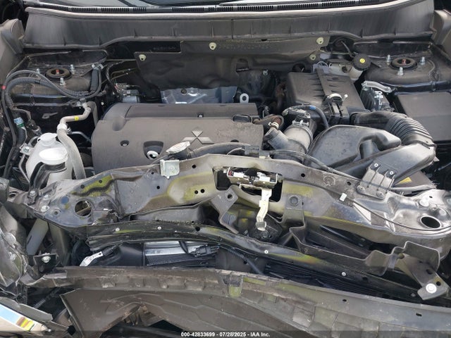 Mitsubishi mivec 2025 JA4ARUAU0SU002484 Image 10