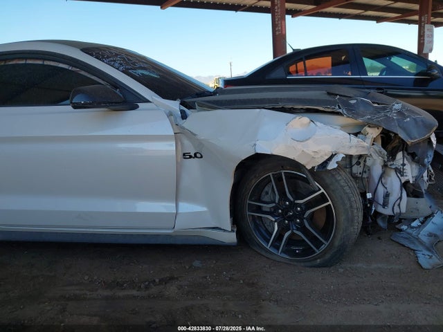Ford 5.0l 4v premium fuel 2017 1FA6P8CF4H5331043 Image 17