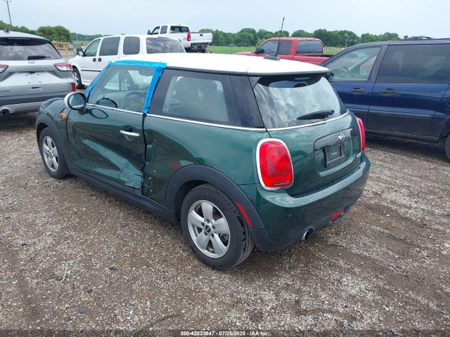 2017 MINI HARDTOP WMWXP5C35H2G61083 Photo 2