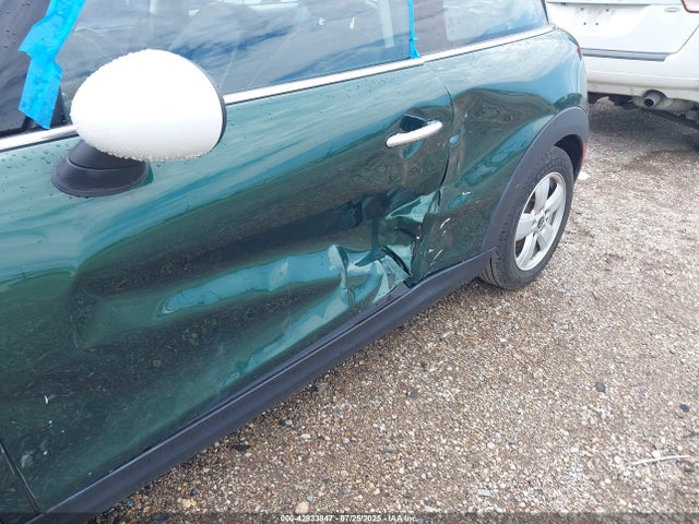 2017 MINI HARDTOP WMWXP5C35H2G61083 Photo 5