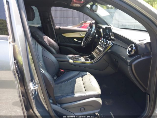 2019 MERCEDES-BENZ AMG GLC 63 COUPE WDC0J8JB8KF526608 Photo 4