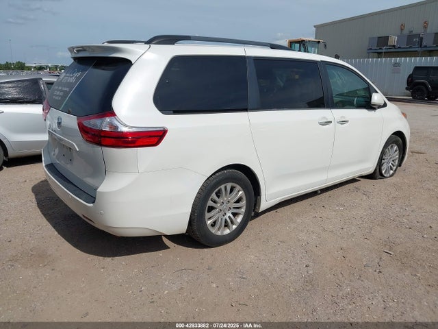 Toyota 2gr-fks 2017 5TDYZ3DC9HS864617 Image 4