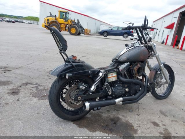 2010 HARLEY-DAVIDSON FXDWG 1HD1GP414AC309240 Photo 3