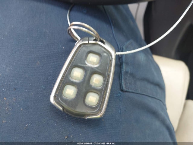 2017 CADILLAC XT5 1GYKNDRS8HZ222308 Photo 10