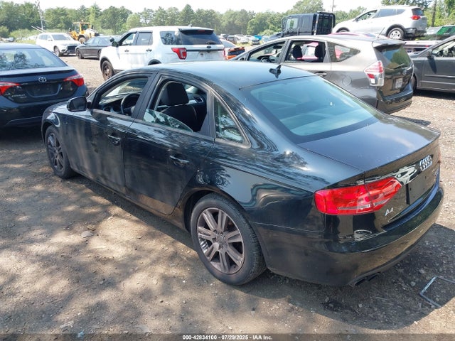 2010 AUDI A4 WAUDFAFL9AN039260 Photo 2