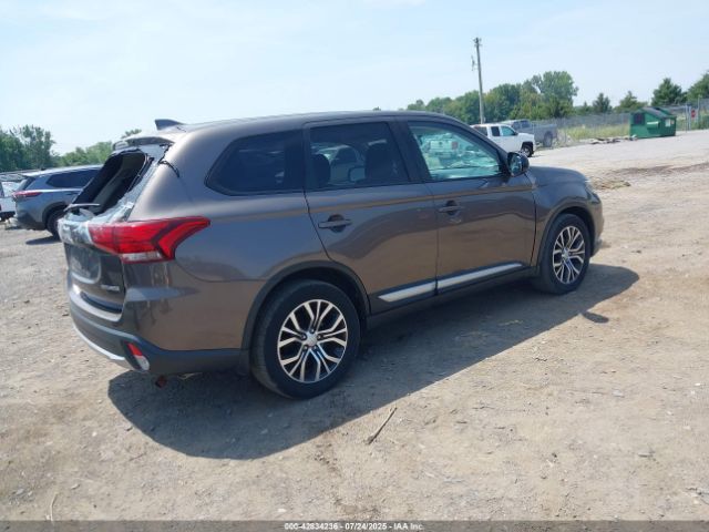 2017 MITSUBISHI OUTLANDER JA4AZ2A3XHZ001611 Photo 3