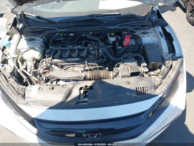 Honda l15b7 2020 19XFC1F37LE216030 Image 10