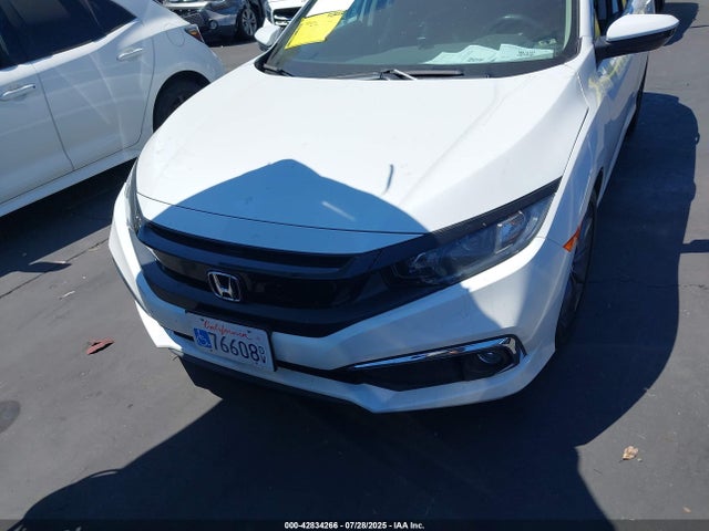 Honda l15b7 2020 19XFC1F37LE216030 Image 13