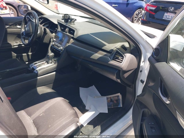 Honda l15b7 2020 19XFC1F37LE216030 Image 5