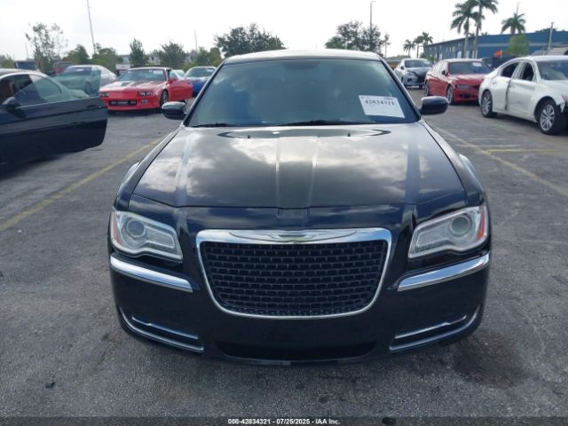 2014 CHRYSLER 300 2C3CCAAG8EH379908 Photo 5