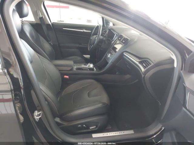 2019 FORD FUSION ENERGI 3FA6P0SU1KR223355 Photo 4