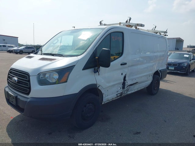 1FTNR1YM1FKB33081 Ford Transit