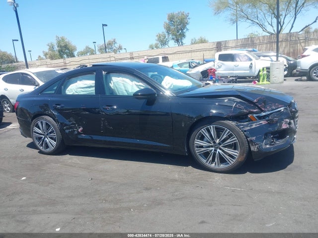 WAUE3BF26NN061636 Audi 45 tfsi (2.0t)