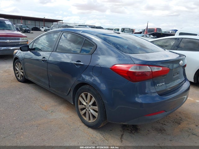 KIA 2014 2014 KNAFX4A64E5126448 Image 3