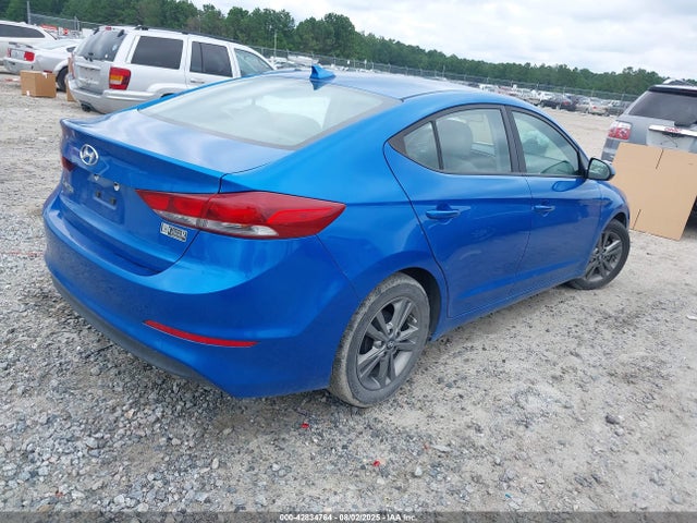 KMHD84LF2HU241866 Hyundai 2017