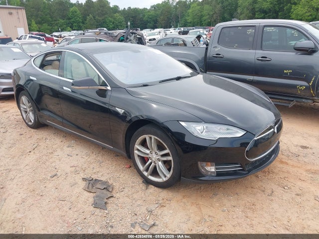 2014 TESLA MODEL S 5YJSA1H10EFP34137 Photo 0