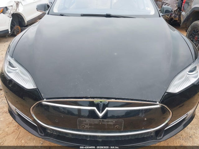 2014 TESLA MODEL S 5YJSA1H10EFP34137 Photo 9