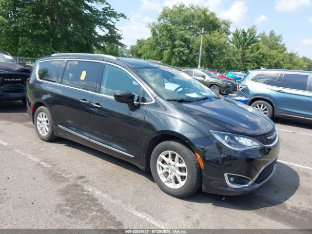 2020 Chrysler Pacifica Touring L მანქანა იყიდება აუქციონზე, vin: 2C4RC1BG9LR284169, აუქციონის ნომერი: 42834807