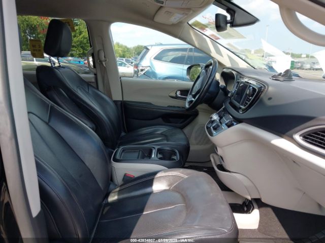 2020 CHRYSLER PACIFICA 2C4RC1BG9LR284169 Photo 4