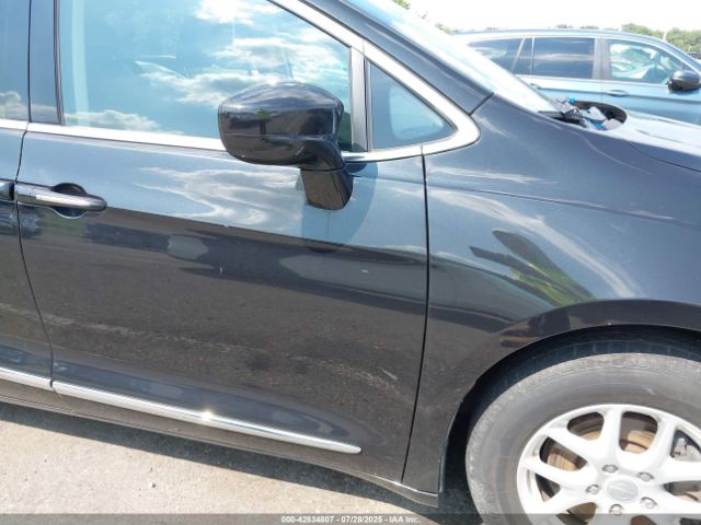 2020 CHRYSLER PACIFICA 2C4RC1BG9LR284169 Photo 5