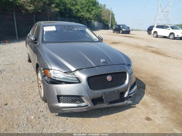 2017 JAGUAR XF SAJBJ4BV1HCY25711 Photo 5