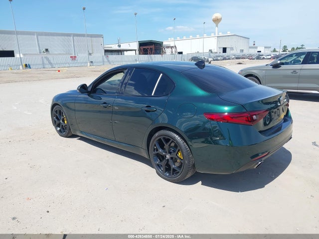 ZARFAMBN0M7649632 Alfa Romeo giulia (952)