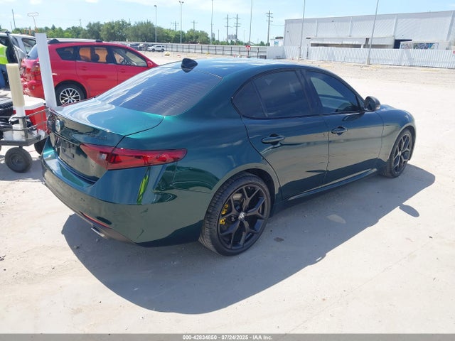 ZARFAMBN0M7649632 Alfa Romeo giulia (952)