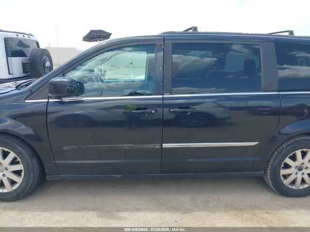 Chrysler 2014 2014 2C4RC1BG8ER126411 Image 15
