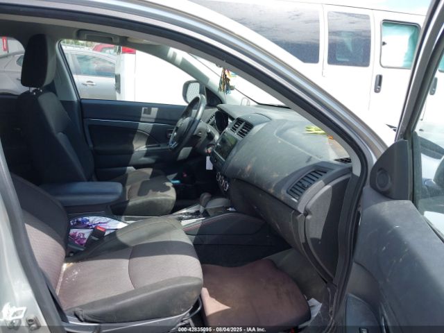 2019 MITSUBISHI OUTLANDER SPORT JA4AP3AU6KU016468 Photo 4