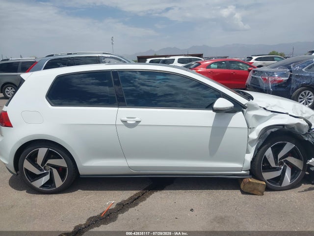 3VWTT7AUXFM048252 Volkswagen 2015