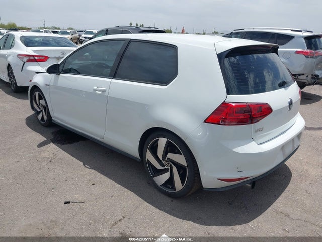 3VWTT7AUXFM048252 Volkswagen 2015