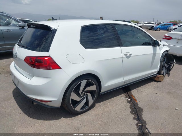 3VWTT7AUXFM048252 Volkswagen 2015