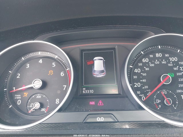 3VWTT7AUXFM048252 Volkswagen 2015