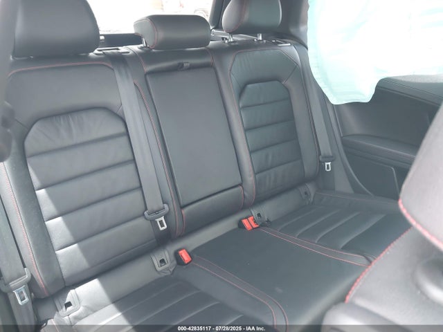 3VWTT7AUXFM048252 Volkswagen 2015