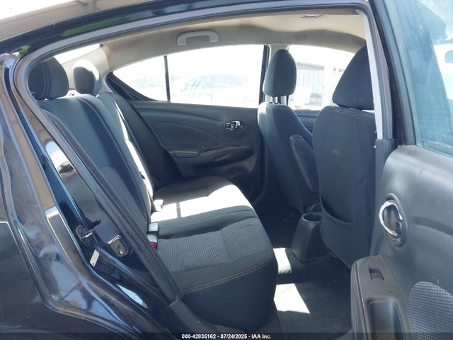 3N1CN7AP0HL863806 Nissan 2017