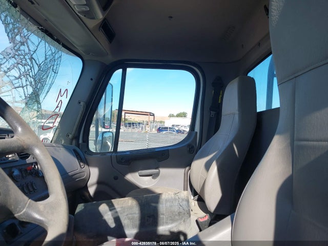 Freightliner 114sd 2022 1FVHG3DV6NHNG2144 Image 7