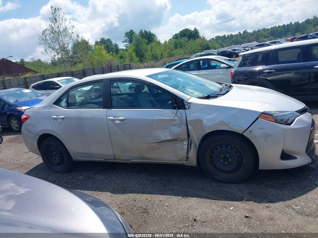 Toyota 2zr-fe 2018 2T1BURHEXJC123488 Image 13