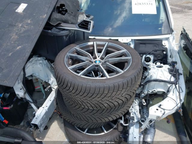 2021 BMW 330I 3MW5R1J0XM8C16964 Photo 9